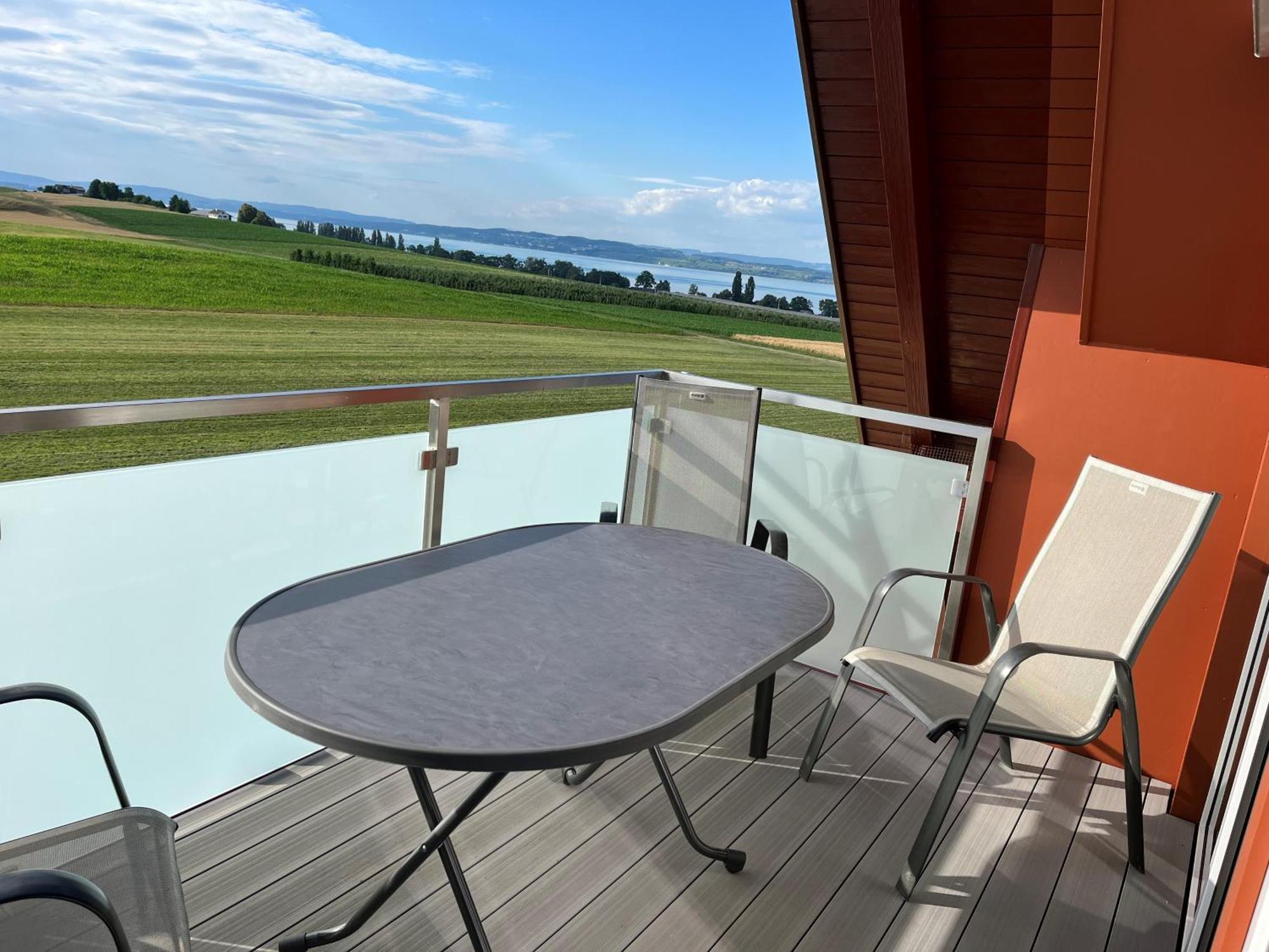 Seemoewe Swiss Quality Hotel Güttingen Екстериор снимка