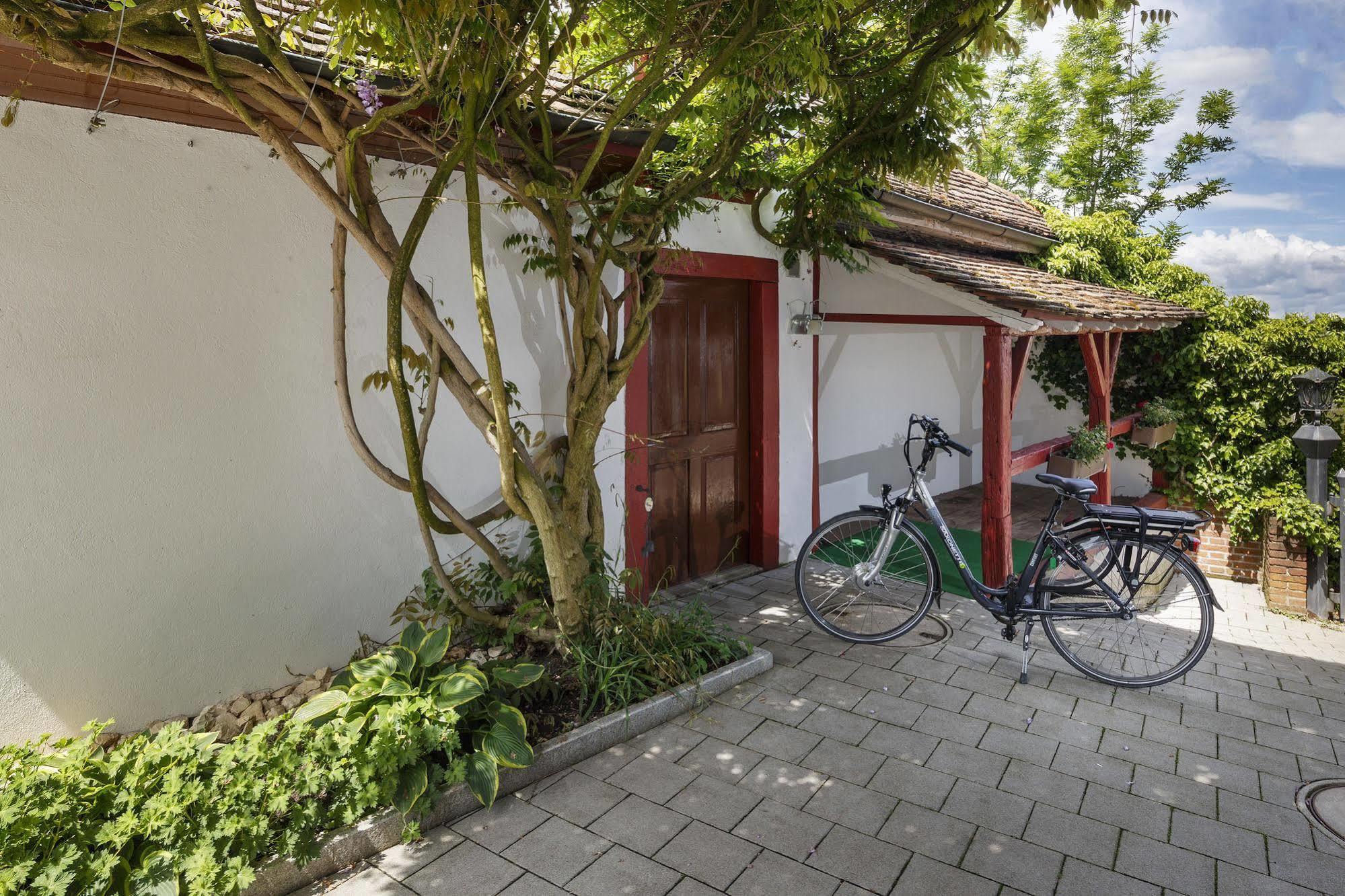 Seemoewe Swiss Quality Hotel Güttingen Екстериор снимка